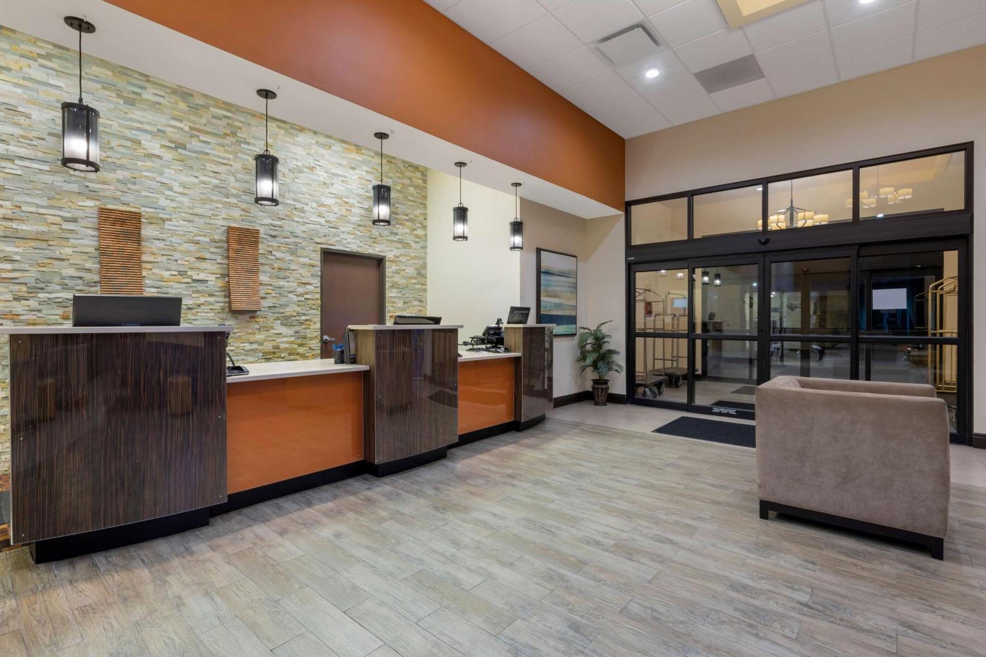 Best Western Plus North Platte Inn & Suites Ngoại thất bức ảnh