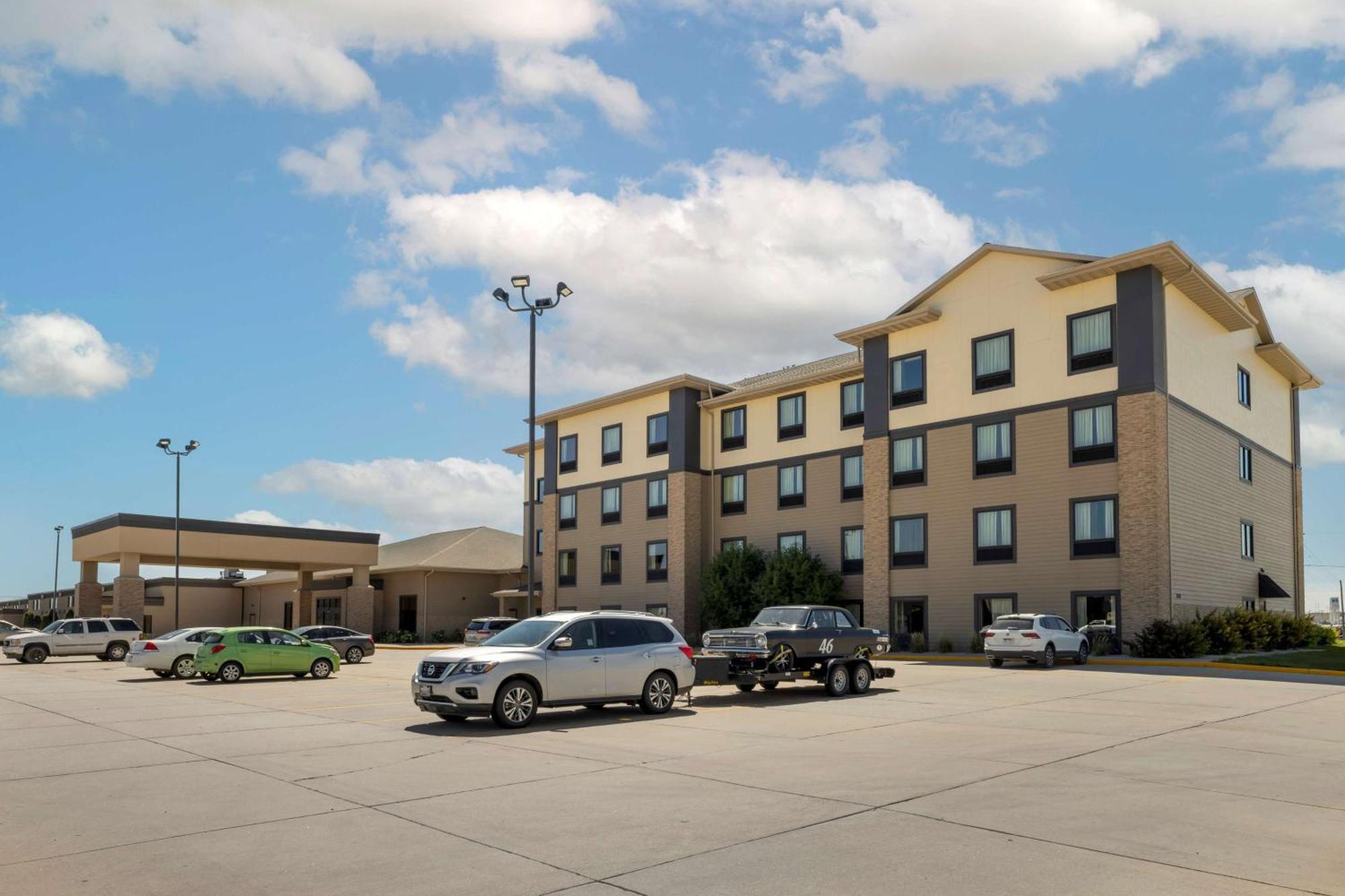 Best Western Plus North Platte Inn & Suites Ngoại thất bức ảnh